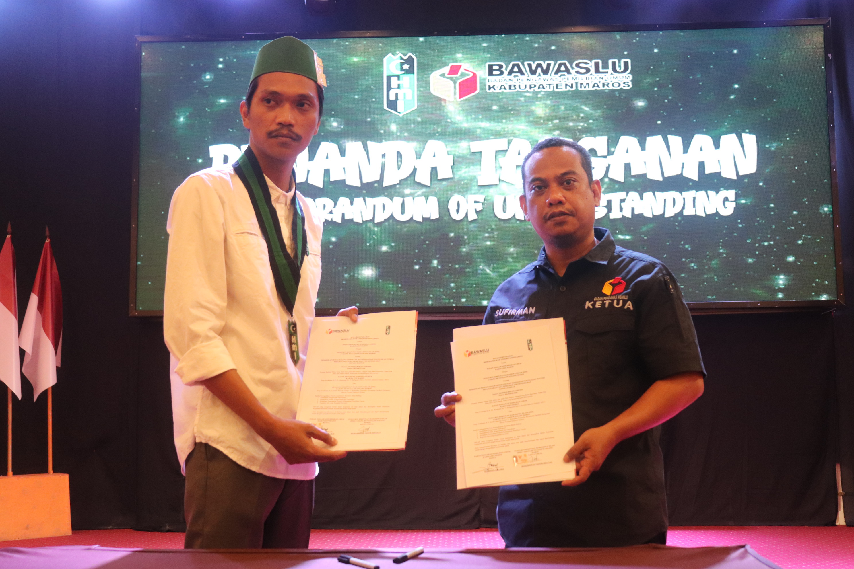 MoU Bawaslu Maros dan HMI